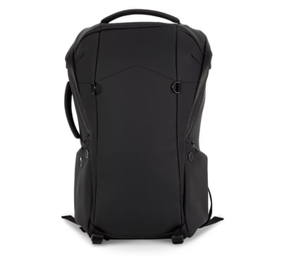 Wasserfeste Diebstahlschutztasche mit Helmbefestigung